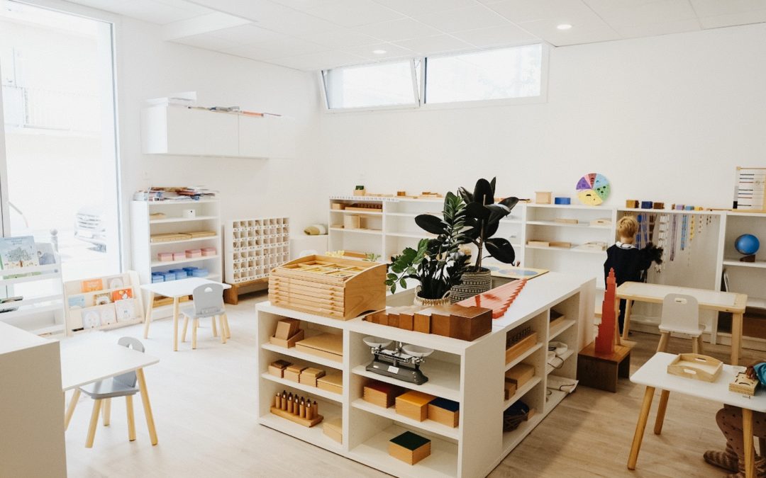 Mobilier et aménagements Montessori – Art Montessori