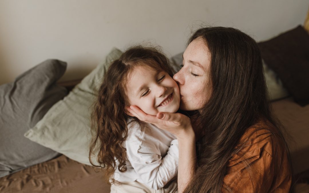 Respecter le consentement de l’enfant et lui apprendre à respecter celui des autres