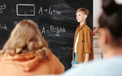 Croiser les savoirs : vers une pédagogie interdisciplinaire