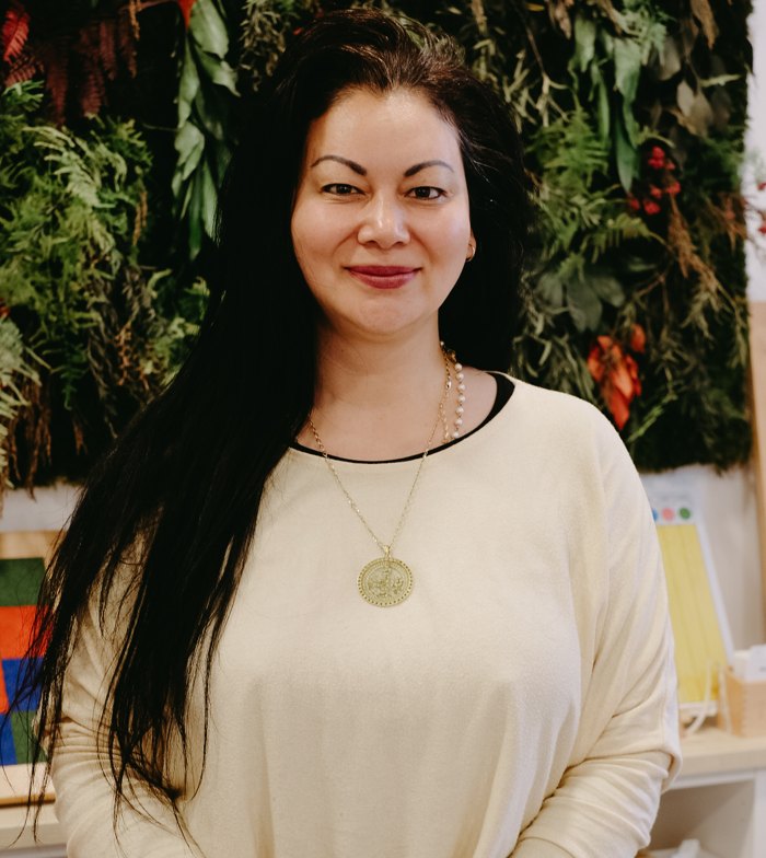Angeline, Éducatrice, collège, anglophone